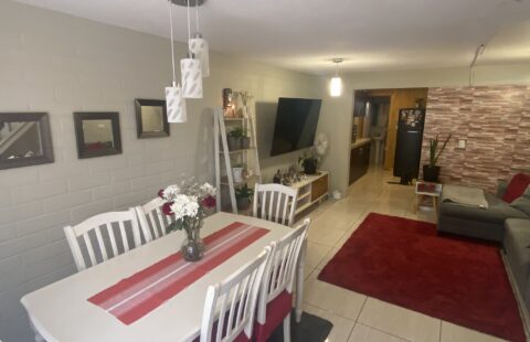 Casa Villa Carlos Droguett – Talagante